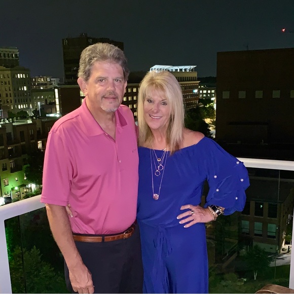 WELCOME TO MY CLOSET - All AUTHENTIC ITEMS!! @kchildsncmtns (formerly @wegrug) - Picture 11 of 16